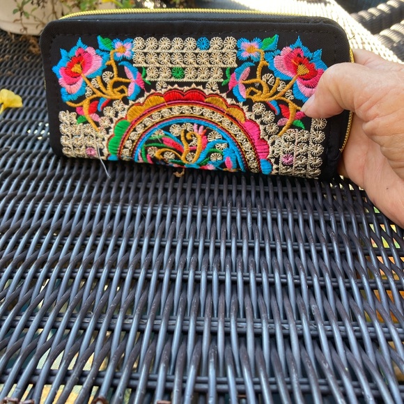 Embroidery Ethnic wallet - Picture 7 of 7